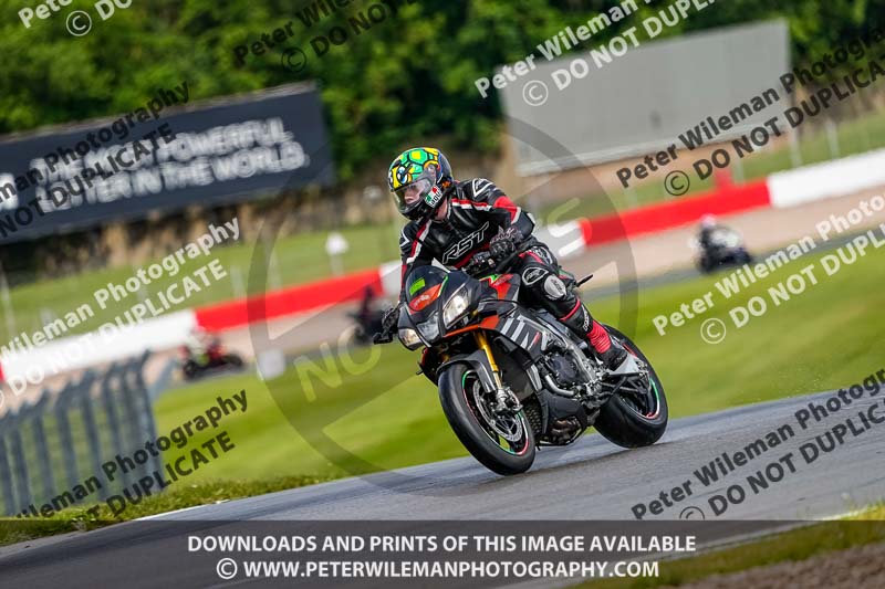 donington no limits trackday;donington park photographs;donington trackday photographs;no limits trackdays;peter wileman photography;trackday digital images;trackday photos